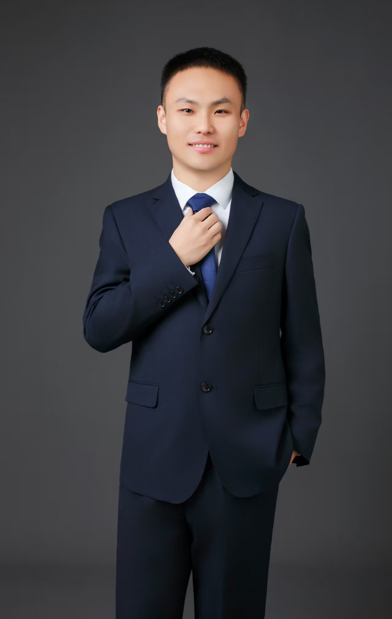 王林(团委副书记
